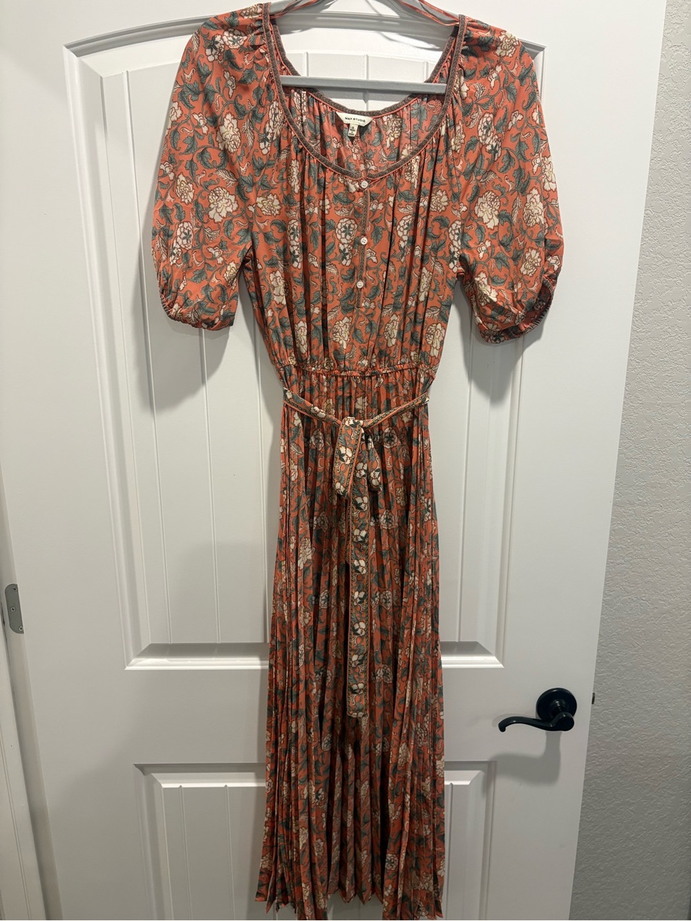 Max Studio Floral Pleated Maxi Dress S Puff Sleeve Boho Tie Waist